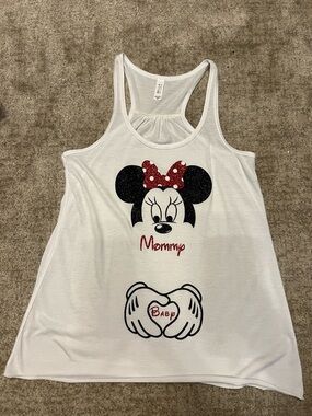 White Minnie Mouse 'Mommy' Graphic Tank